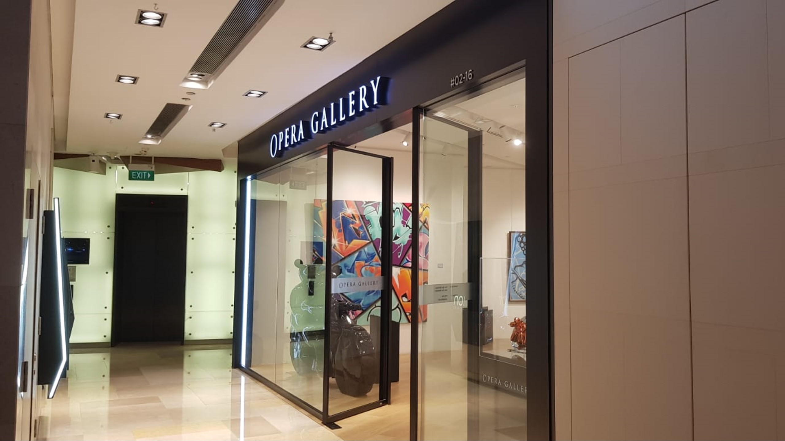 Opera Gallery