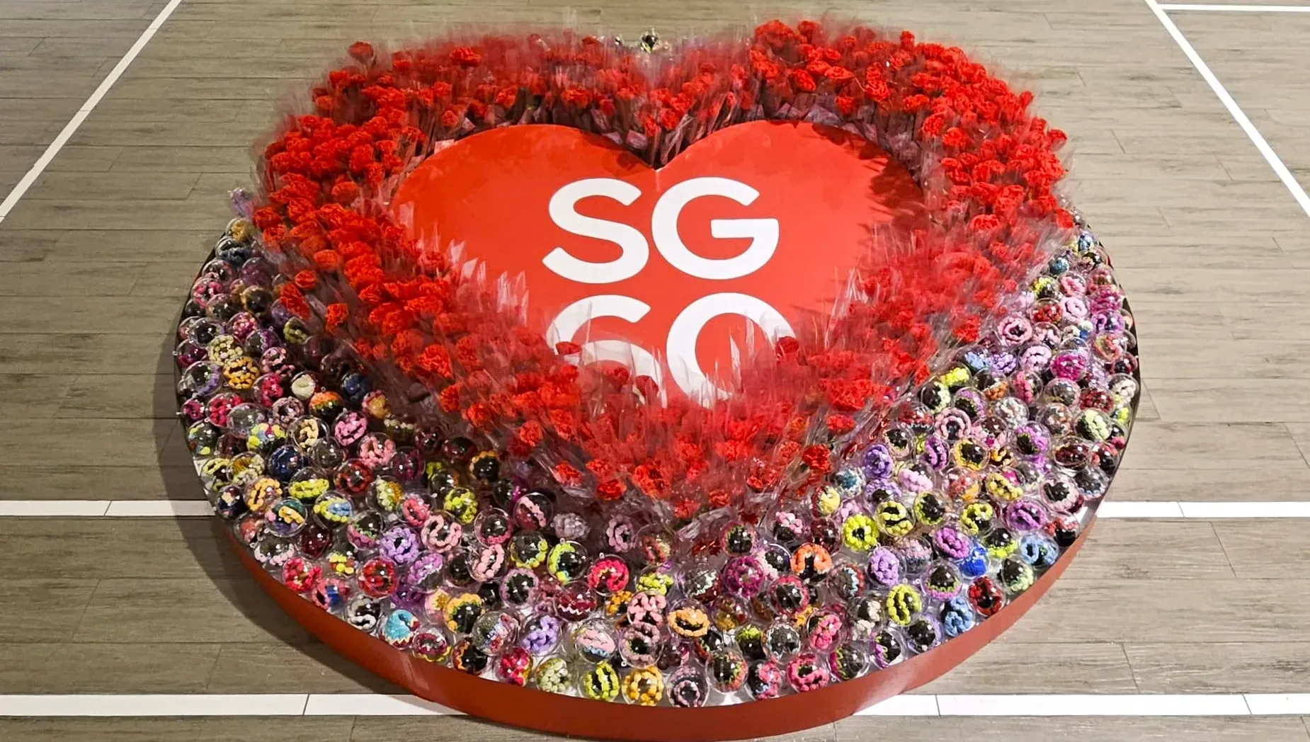 SG60 Flower Heart